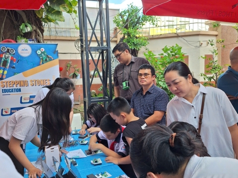 STEPPING STONES EDUCATION ĐỒNG HÀNH CÙNG TRƯỜNG THCS ĐỘC LẬP ĐÓN CHÀO HỌC SINH KHỐI 6 NĂM HỌC 2026- 2027
