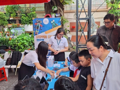 STEPPING STONES EDUCATION ĐỒNG HÀNH CÙNG TRƯỜNG THCS ĐỘC LẬP ĐÓN CHÀO HỌC SINH KHỐI 6 NĂM HỌC 2026- 2027