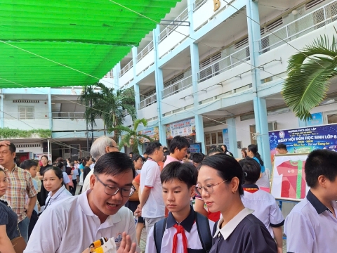 STEPPING STONES EDUCATION ĐỒNG HÀNH CÙNG TRƯỜNG THCS ĐỘC LẬP ĐÓN CHÀO HỌC SINH KHỐI 6 NĂM HỌC 2026- 2027