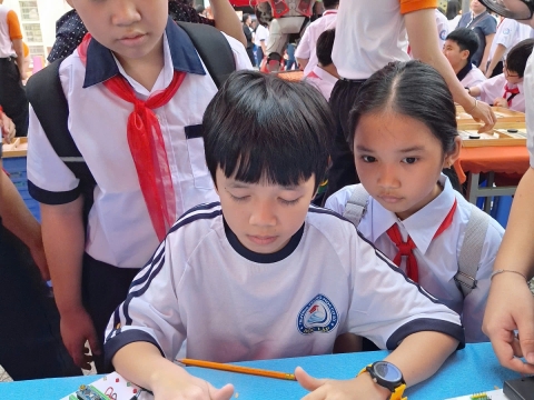 STEPPING STONES EDUCATION ĐỒNG HÀNH CÙNG TRƯỜNG THCS ĐỘC LẬP ĐÓN CHÀO HỌC SINH KHỐI 6 NĂM HỌC 2026- 2027