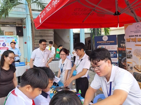 STEPPING STONES EDUCATION ĐỒNG HÀNH CÙNG TRƯỜNG THCS ĐỘC LẬP ĐÓN CHÀO HỌC SINH KHỐI 6 NĂM HỌC 2026- 2027