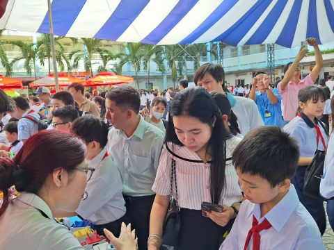 STEPPING STONES EDUCATION ĐỒNG HÀNH CÙNG TRƯỜNG THCS ĐỘC LẬP ĐÓN CHÀO HỌC SINH KHỐI 6 NĂM HỌC 2026- 2027