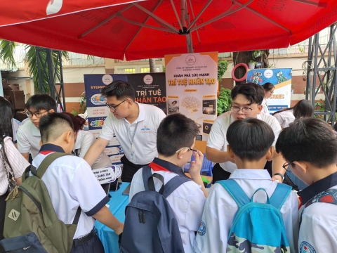 STEPPING STONES EDUCATION ĐỒNG HÀNH CÙNG TRƯỜNG THCS ĐỘC LẬP ĐÓN CHÀO HỌC SINH KHỐI 6 NĂM HỌC 2026- 2027