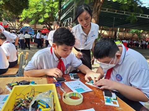 STEPPING STONES EDUCATION ĐỒNG HÀNH CÙNG THCS LINH TRUNG CHÀO ĐÓN HỌC SINH KHỐI 6 NĂM HỌC 2026 - 2027