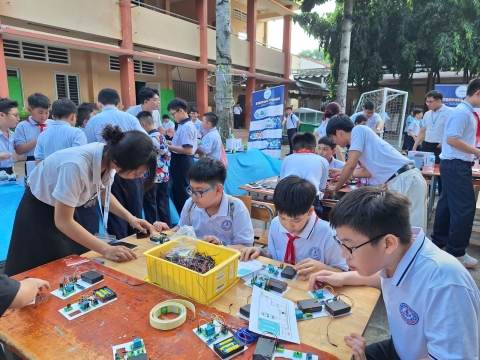 STEPPING STONES EDUCATION ĐỒNG HÀNH CÙNG THCS LINH TRUNG CHÀO ĐÓN HỌC SINH KHỐI 6 NĂM HỌC 2026 - 2027