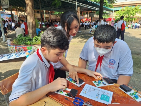 STEPPING STONES EDUCATION ĐỒNG HÀNH CÙNG THCS LINH TRUNG CHÀO ĐÓN HỌC SINH KHỐI 6 NĂM HỌC 2026 - 2027