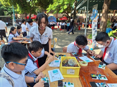 STEPPING STONES EDUCATION ĐỒNG HÀNH CÙNG THCS LINH TRUNG CHÀO ĐÓN HỌC SINH KHỐI 6 NĂM HỌC 2026 - 2027