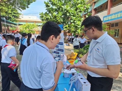 STEPPING STONES EDUCATION ĐỒNG HÀNH CÙNG THCS LINH TRUNG CHÀO ĐÓN HỌC SINH KHỐI 6 NĂM HỌC 2026 - 2027
