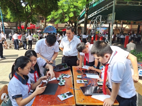 STEPPING STONES EDUCATION ĐỒNG HÀNH CÙNG THCS LINH TRUNG CHÀO ĐÓN HỌC SINH KHỐI 6 NĂM HỌC 2026 - 2027
