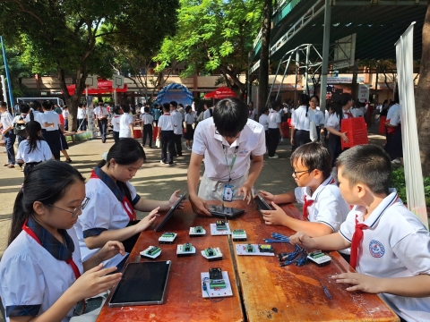 STEPPING STONES EDUCATION ĐỒNG HÀNH CÙNG THCS LINH TRUNG CHÀO ĐÓN HỌC SINH KHỐI 6 NĂM HỌC 2026 - 2027