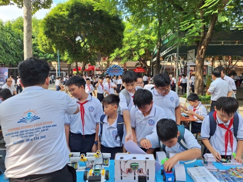 STEPPING STONES EDUCATION ĐỒNG HÀNH CÙNG THCS LINH TRUNG CHÀO ĐÓN HỌC SINH KHỐI 6 NĂM HỌC 2026 - 2027