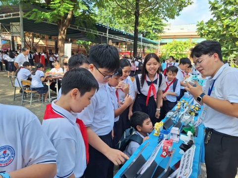 STEPPING STONES EDUCATION ĐỒNG HÀNH CÙNG THCS LINH TRUNG CHÀO ĐÓN HỌC SINH KHỐI 6 NĂM HỌC 2026 - 2027