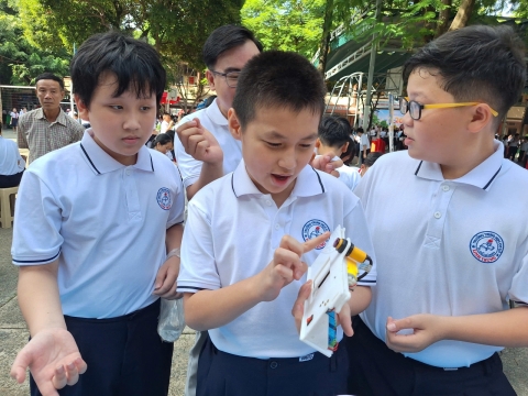 STEPPING STONES EDUCATION ĐỒNG HÀNH CÙNG THCS LINH TRUNG CHÀO ĐÓN HỌC SINH KHỐI 6 NĂM HỌC 2026 - 2027