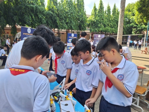 STEPPING STONES EDUCATION ĐỒNG HÀNH CÙNG THCS LINH TRUNG CHÀO ĐÓN HỌC SINH KHỐI 6 NĂM HỌC 2026 - 2027