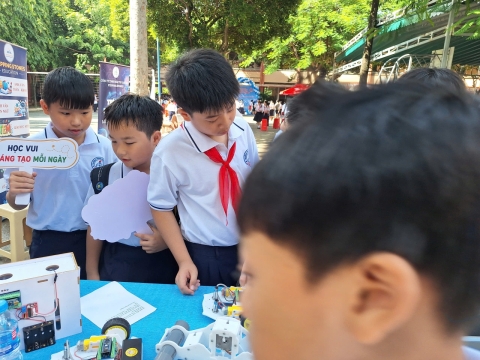 STEPPING STONES EDUCATION ĐỒNG HÀNH CÙNG THCS LINH TRUNG CHÀO ĐÓN HỌC SINH KHỐI 6 NĂM HỌC 2026 - 2027