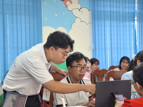STEPPING STONES EDUCATION ĐỒNG HÀNH CÙNG TIỂU HỌC LƯƠNG THẾ VINH (PHƯỜNG AN LẠC) TẬP HUẤN TRÍ TUỆ NHÂN TẠO (AI), KNS CHUẨN BỊ CHO NĂM HỌC 2026 - 2027