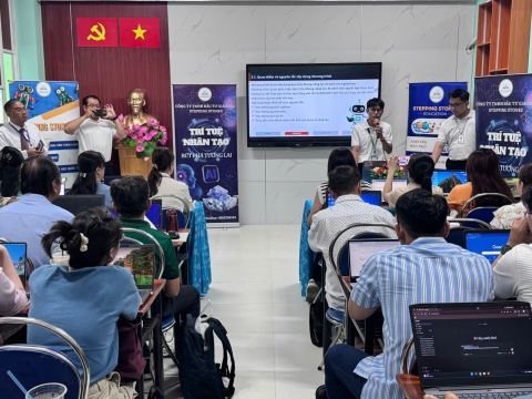 STEPPING STONES EDUCATION ĐỒNG HÀNH CÙNG TIỂU HỌC NGUYỄN ĐỨC CẢNH TẬP HUẤN TRÍ TUỆ NHÂN TẠO (AI) CHUẨN BỊ CHO NĂM HỌC 2026 - 2027