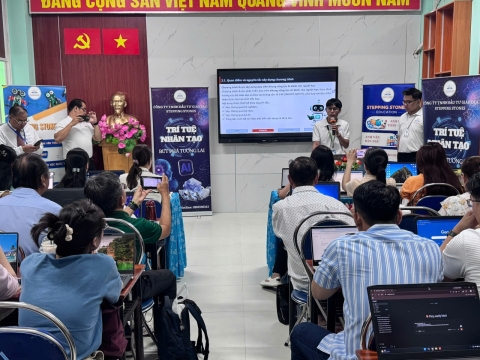 STEPPING STONES EDUCATION ĐỒNG HÀNH CÙNG TIỂU HỌC NGUYỄN ĐỨC CẢNH TẬP HUẤN TRÍ TUỆ NHÂN TẠO (AI) CHUẨN BỊ CHO NĂM HỌC 2026 - 2027