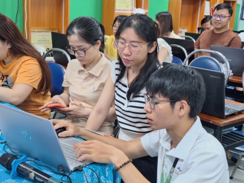 STEPPING STONES EDUCATION ĐỒNG HÀNH CÙNG TIỂU HỌC NGUYỄN ĐỨC CẢNH TẬP HUẤN TRÍ TUỆ NHÂN TẠO (AI) CHUẨN BỊ CHO NĂM HỌC 2026 - 2027