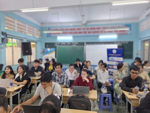 STEPPING STONES EDUCATION TỔ CHỨC TẬP HUẤN PHẦN MỀM QUẢN LÝ GIÁO ÁN CHO ĐỘI NGŨ GIÁO VIÊN