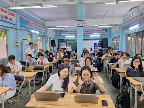 STEPPING STONES EDUCATION TỔ CHỨC TẬP HUẤN PHẦN MỀM QUẢN LÝ GIÁO ÁN CHO ĐỘI NGŨ GIÁO VIÊN