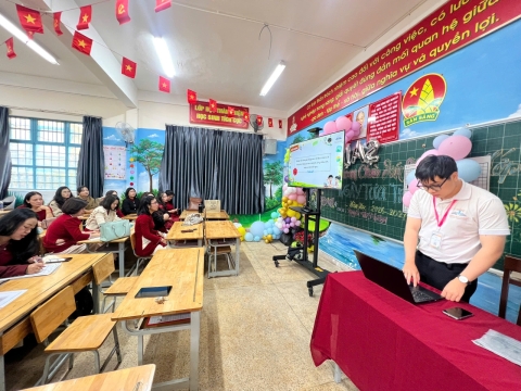 STEPPING STONES EDUCATION Tập huấn về giáo dục Trí tuệ nhân tạo cho trường tiểu học Mê Linh - Đà Lạt ngày 5-9-2026