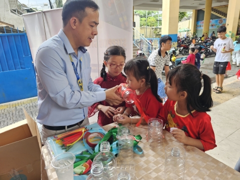 HỘI XUÂN TRƯỜNG TIẾU HỌC NGUYỄN TRỰC - NHÀ BÈ