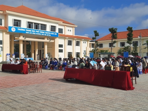 STEPPING STONES EDUCATION ĐỒNG HÀNH CÙNG THPT CHUYÊN BẢO LỘC CHÀO ĐÓN HỌC SINH VÀ PHHS KHỐI 10 NĂM HỌC 2026 - 2027