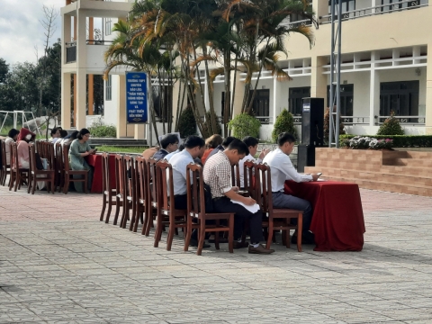 STEPPING STONES EDUCATION ĐỒNG HÀNH CÙNG THPT CHUYÊN BẢO LỘC CHÀO ĐÓN HỌC SINH VÀ PHHS KHỐI 10 NĂM HỌC 2026 - 2027