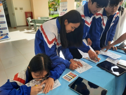 STEPPING STONES EDUCATION ĐỒNG HÀNH CÙNG THPT CHUYÊN BẢO LỘC CHÀO ĐÓN HỌC SINH VÀ PHHS KHỐI 10 NĂM HỌC 2026 - 2027