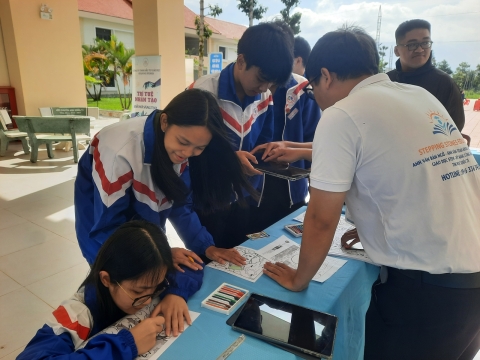 STEPPING STONES EDUCATION ĐỒNG HÀNH CÙNG THPT CHUYÊN BẢO LỘC CHÀO ĐÓN HỌC SINH VÀ PHHS KHỐI 10 NĂM HỌC 2026 - 2027