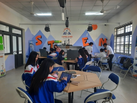 STEPPING STONES EDUCATION ĐỒNG HÀNH CÙNG THPT CHUYÊN BẢO LỘC CHÀO ĐÓN HỌC SINH VÀ PHHS KHỐI 10 NĂM HỌC 2026 - 2027