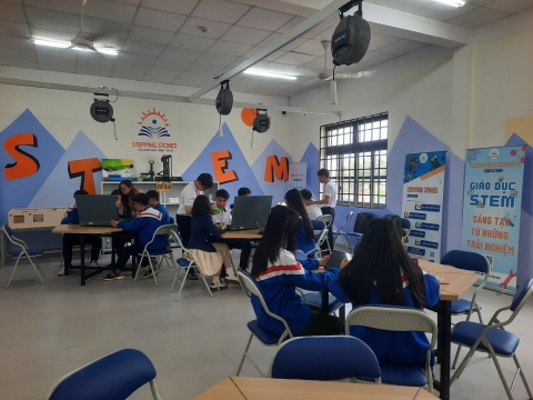 STEPPING STONES EDUCATION ĐỒNG HÀNH CÙNG THPT CHUYÊN BẢO LỘC CHÀO ĐÓN HỌC SINH VÀ PHHS KHỐI 10 NĂM HỌC 2026 - 2027