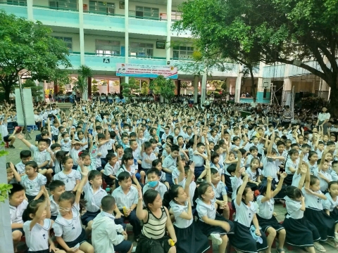 NGÀY HỘI TRẢI NGHIỆM STEM TẠI TRƯỜNG TIỂU HỌC BÌNH TRỊ ĐÔNG