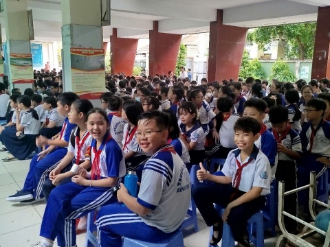 NGÀY HỘI TRẢI NGHIỆM STEM TẠI TRƯỜNG TIỂU HỌC BÌNH TRỊ ĐÔNG