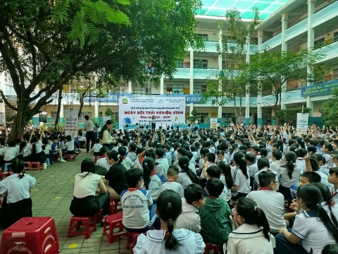 NGÀY HỘI TRẢI NGHIỆM STEM TẠI TRƯỜNG TIỂU HỌC BÌNH TRỊ ĐÔNG