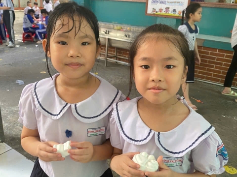 NGÀY HỘI TRẢI NGHIỆM STEM TẠI TRƯỜNG TIỂU HỌC BÌNH TRỊ ĐÔNG