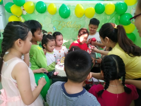 TỔ CHỨC SINH NHẬT TẠI SUPERBRAIN NHƠN TRẠCH