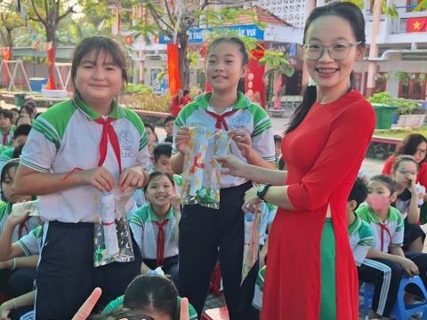 NGÀY HỘI KNS - TH TẠ UYÊN