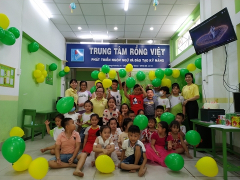 TỔ CHỨC SINH NHẬT TẠI SUPERBRAIN NHƠN TRẠCH