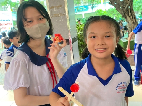 NGÀY HỘI TRẢI NGHIỆM STEM TẠI TRƯỜNG TIỂU HỌC BÌNH TRỊ ĐÔNG