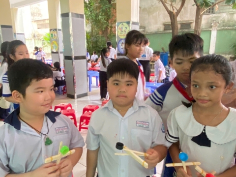 NGÀY HỘI TRẢI NGHIỆM STEM TẠI TRƯỜNG TIỂU HỌC BÌNH TRỊ ĐÔNG