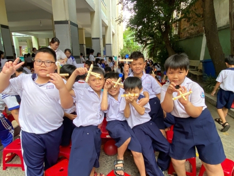 NGÀY HỘI TRẢI NGHIỆM STEM TẠI TRƯỜNG TIỂU HỌC BÌNH TRỊ ĐÔNG