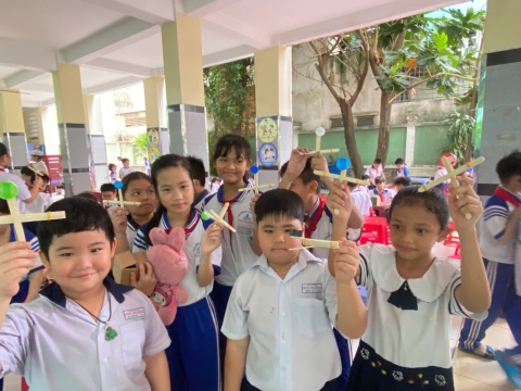 NGÀY HỘI TRẢI NGHIỆM STEM TẠI TRƯỜNG TIỂU HỌC BÌNH TRỊ ĐÔNG