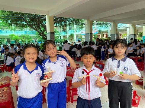 NGÀY HỘI TRẢI NGHIỆM STEM TẠI TRƯỜNG TIỂU HỌC BÌNH TRỊ ĐÔNG