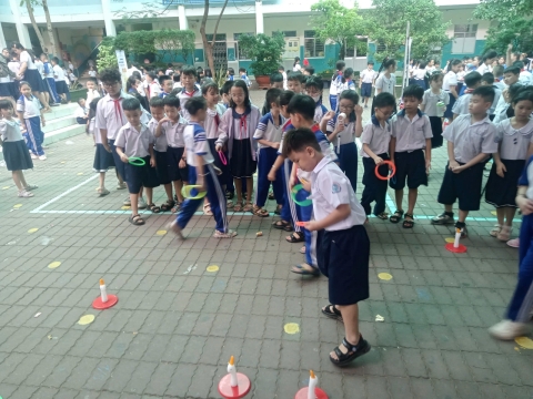 NGÀY HỘI TRẢI NGHIỆM STEM TẠI TRƯỜNG TIỂU HỌC BÌNH TRỊ ĐÔNG