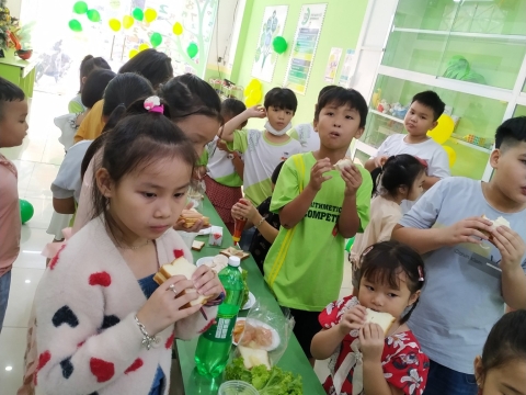 TỔ CHỨC SINH NHẬT TẠI SUPERBRAIN NHƠN TRẠCH
