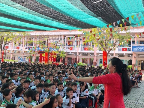 NGÀY HỘI KNS - TH TẠ UYÊN