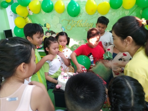 TỔ CHỨC SINH NHẬT TẠI SUPERBRAIN NHƠN TRẠCH