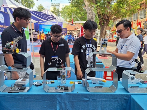 HỘI TRẠI THPT MARIE CURIE 10/01/2026